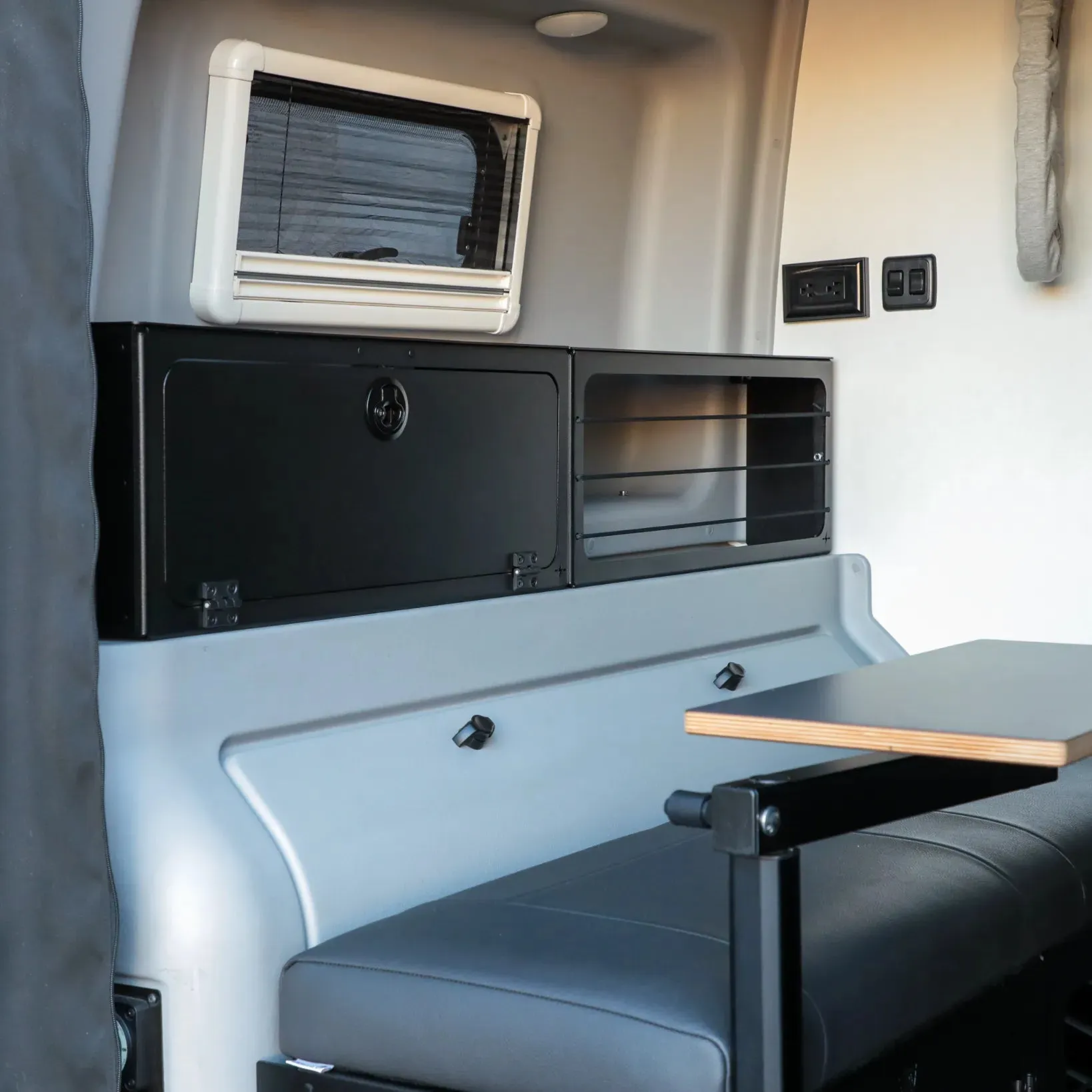 Bed Risers PRO - Bungee/Door Set for Revel '21-'24