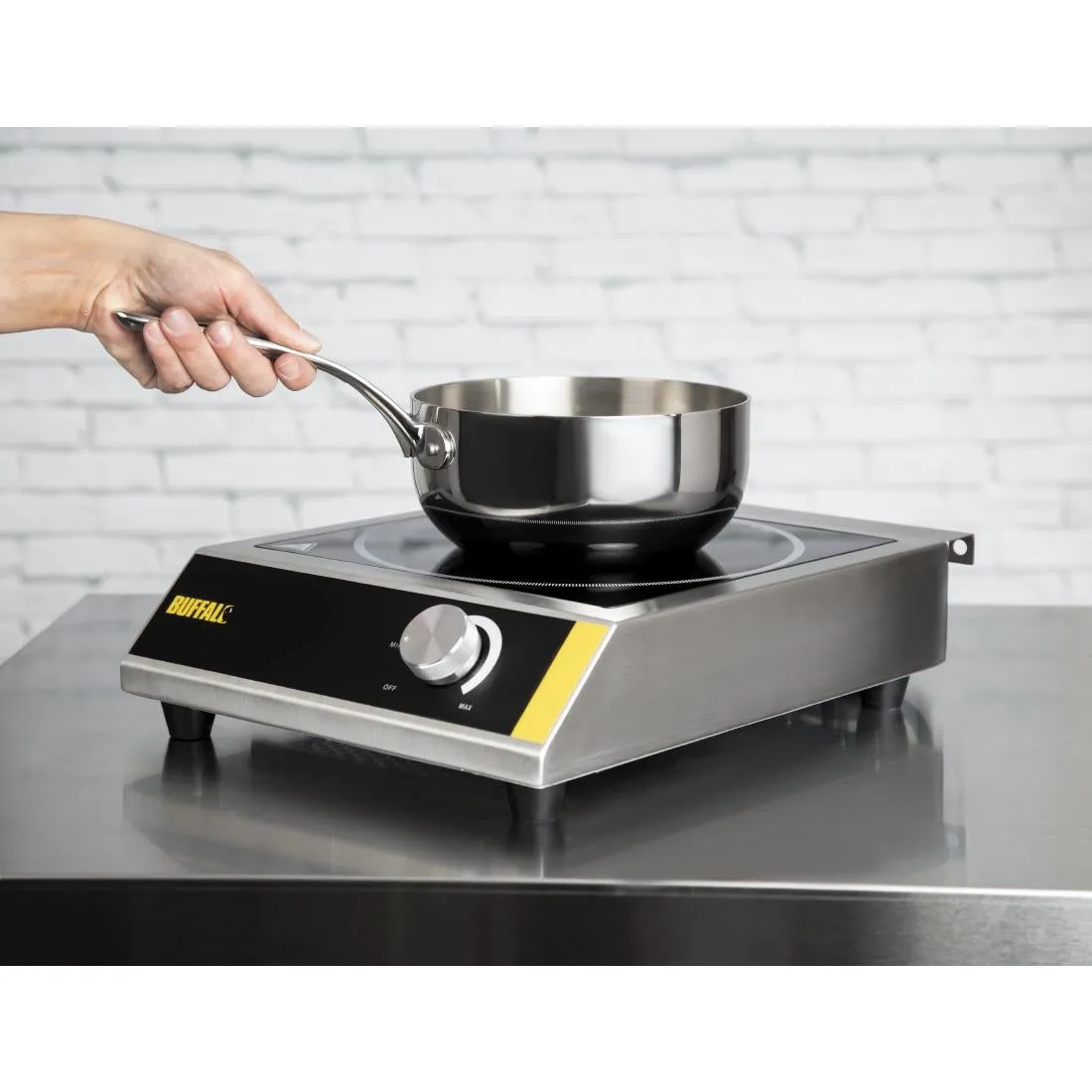 CE208 Buffalo Induction Hob 3kW